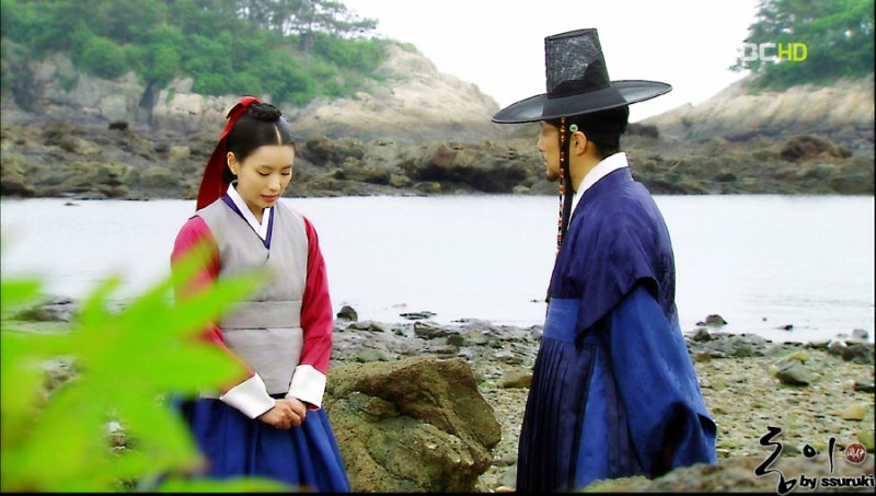 dong yi hangul 동이 hanja 同伊 is a 2010 south korean historical television drama series starring han hyo joo ji jin hee lee so yeon a ハン ヒョジュ 歴史的な写真 韓国ドラマ