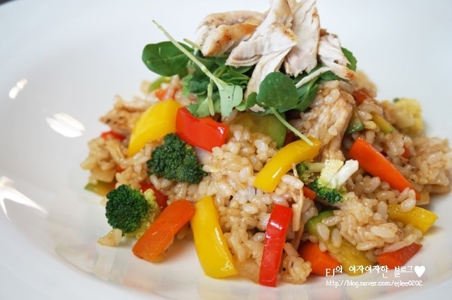 DSC04078.JPG?type=w2