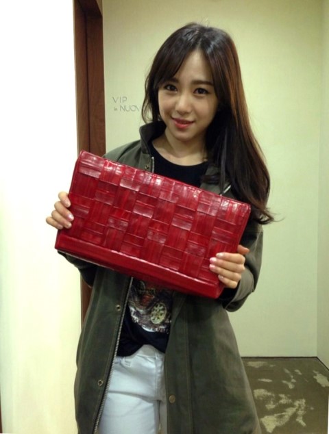 AOA_%C1%D9%B8%AE%BF%A7_%C5%AC%B7%AF%C4%A