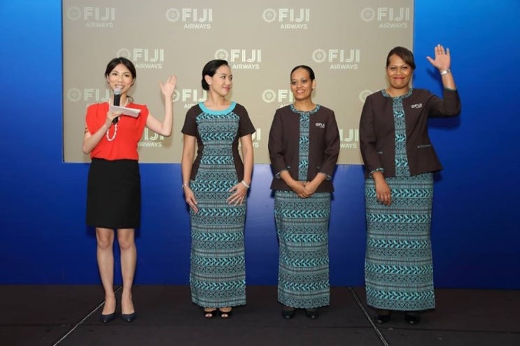 피지에어웨이즈 Fiji Airways 의 승무원 복장 세계 10위 안에 들어